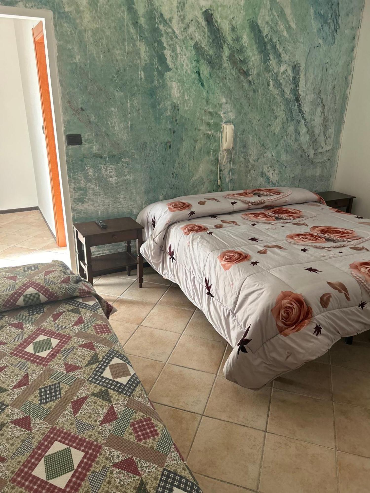 Antey-Saint-André Albergo La Grolla מראה חיצוני תמונה