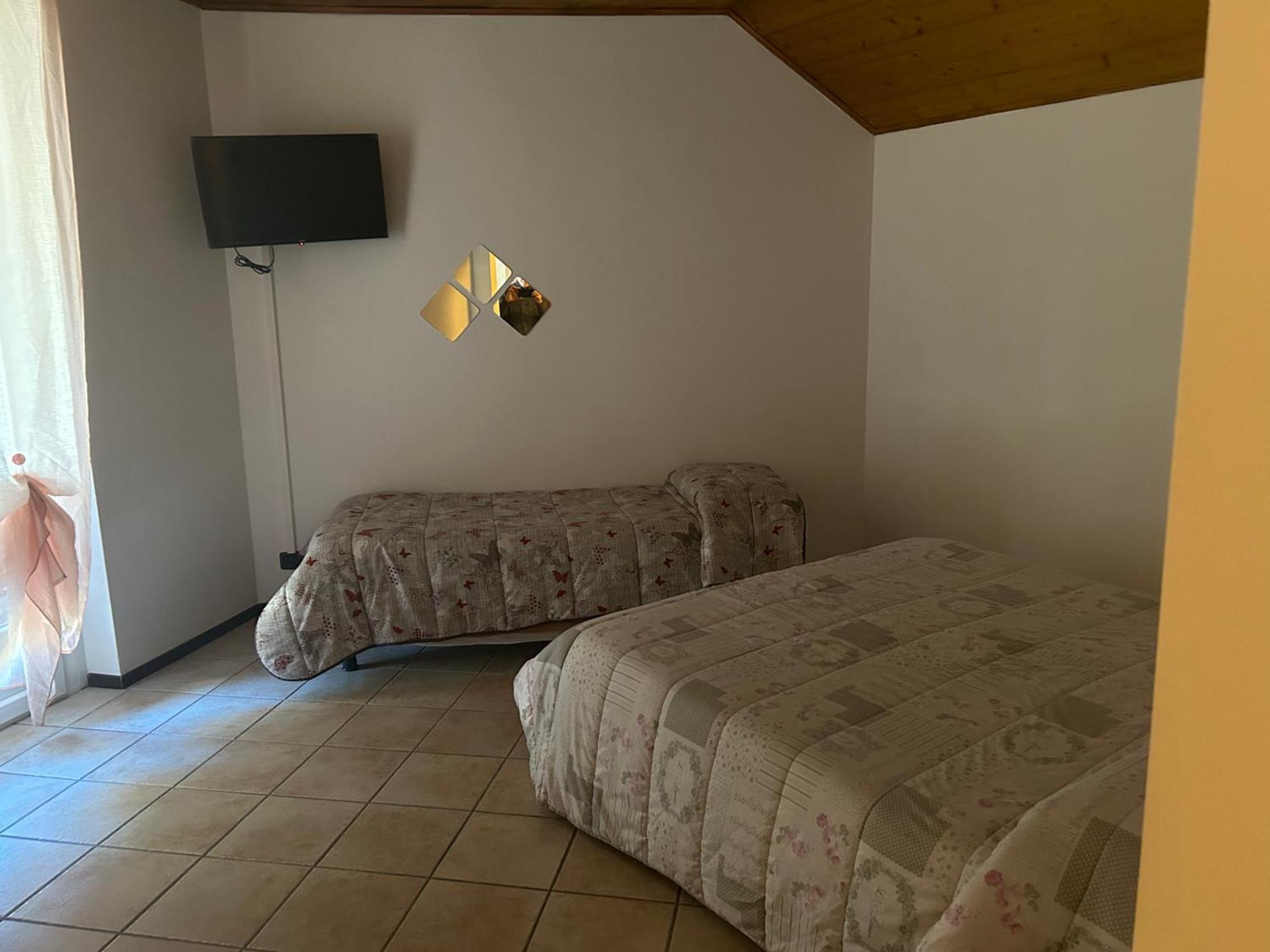 Antey-Saint-André Albergo La Grolla מראה חיצוני תמונה