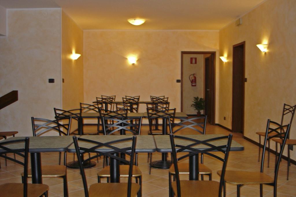 Antey-Saint-André Albergo La Grolla מראה חיצוני תמונה