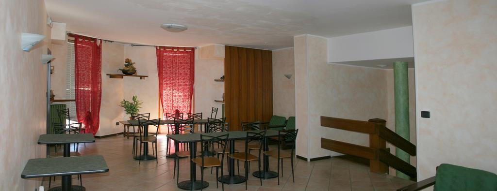 Antey-Saint-André Albergo La Grolla מראה חיצוני תמונה